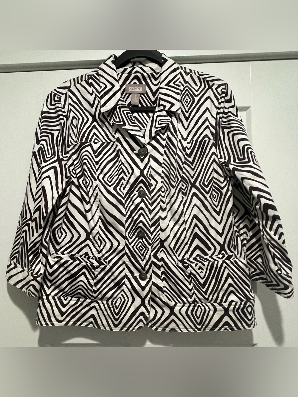 Chico's Brown & White Geometric Button-Front Jacket Size 1 Medium 8-10